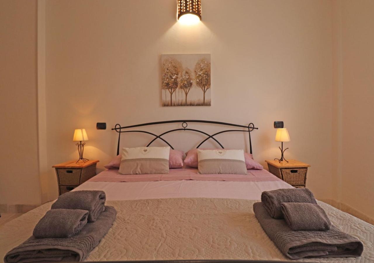 Murphy Holiday Home - Residenza Renna La Maddalena  Eksteriør billede